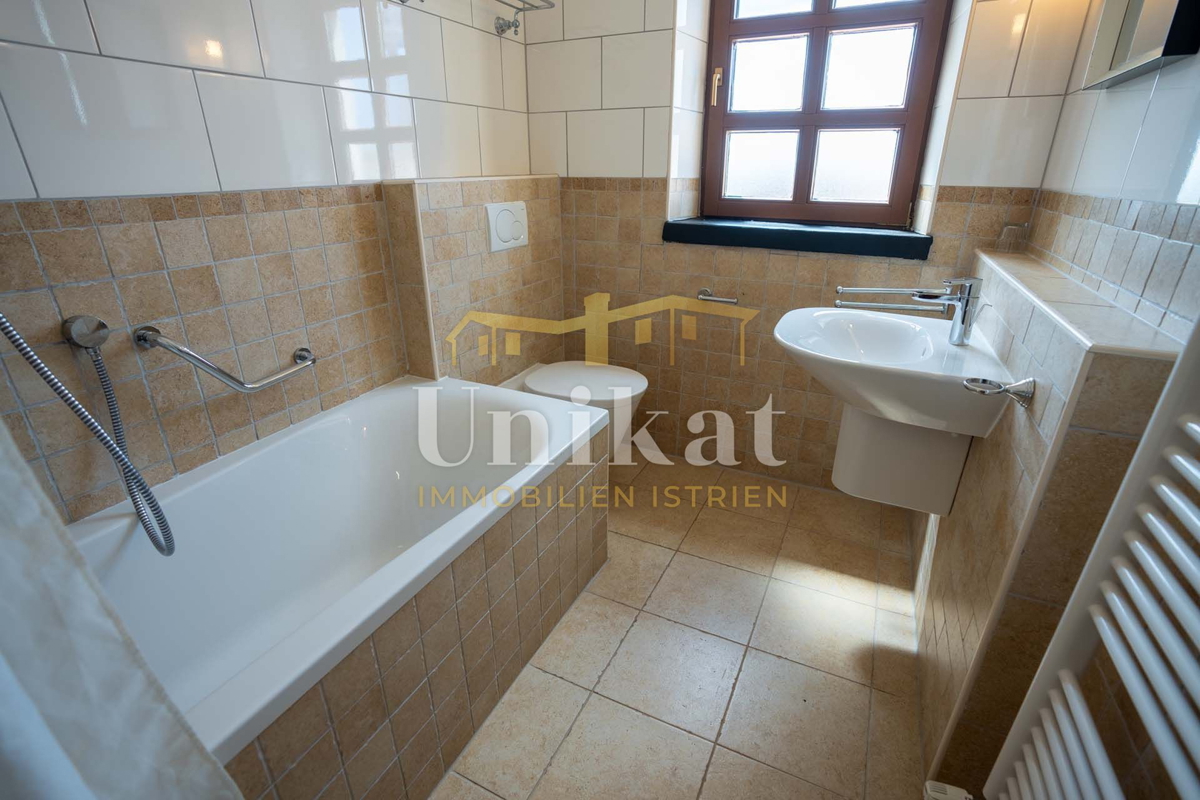 Luksuzna hiša s bazenom blizu Poreča